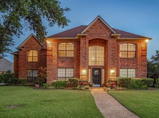 1020 Stone Gate Dr, Irving, TX 75063