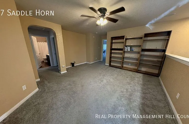 137 Saddle Horn — Photo 14