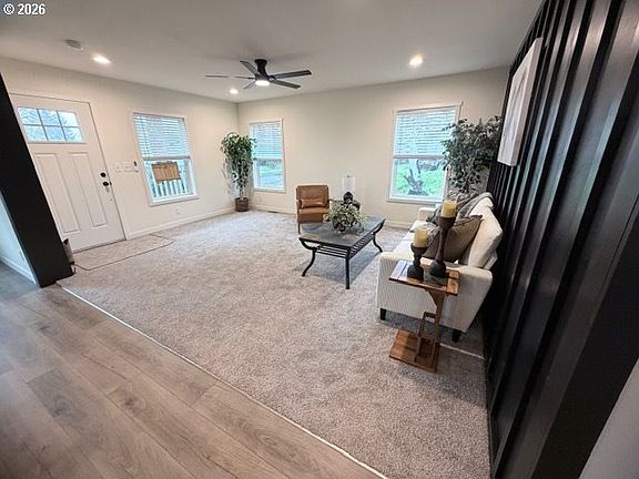 5th image of 63591 N Jade Rd