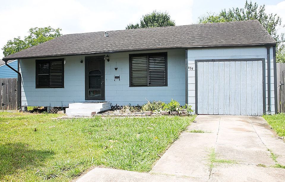 1st image of 434 Trichelle St