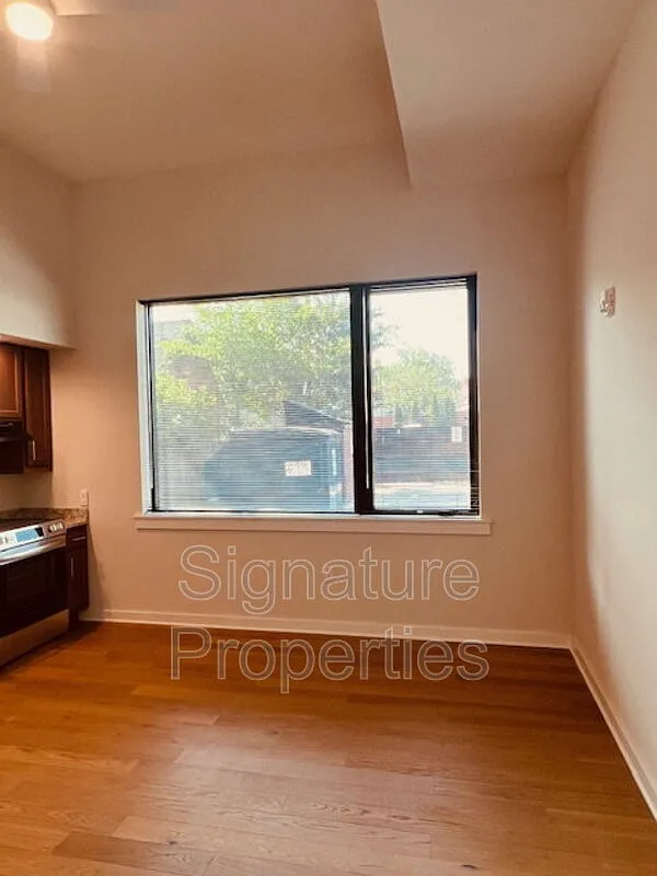 1 bed, 1.0 bath, 539 sqft, $999 — Photo 4