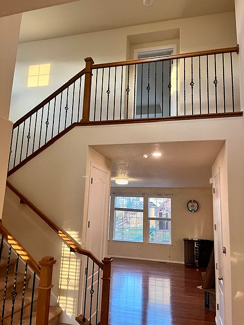4 bed, 3423 sqft, $3,500 — Photo 3