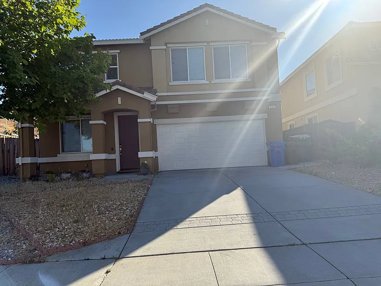 274 Altadena Cir — Photo 38