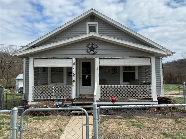 4115 Saint Joseph Ave, Saint Joseph, MO 64505
