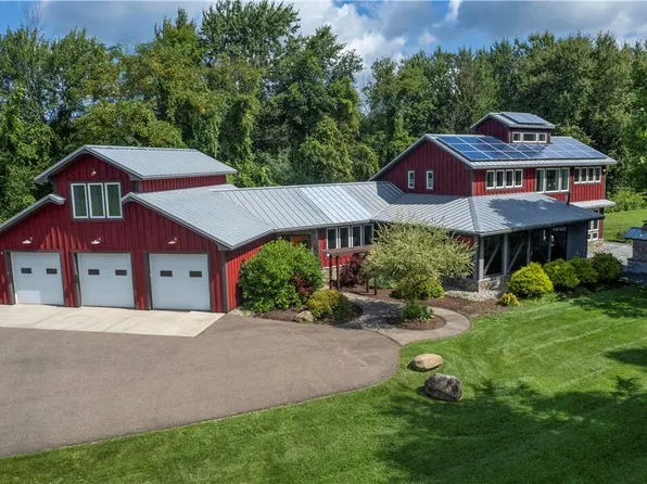 43 White Anchor Cv, Jordan, NY 13080