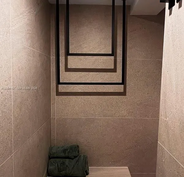 1350 Pennsylvania Ave #201 — Photo 6