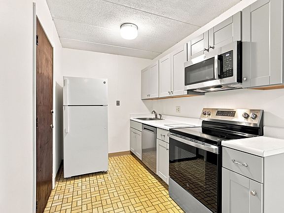 3rd image of 50 Water St APT 47