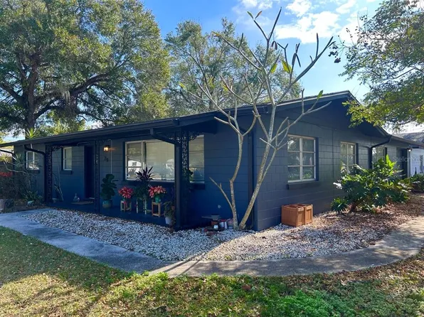 29 Golf View Cir NE, Winter Haven, FL 33881