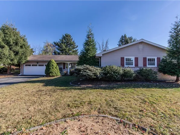 6020 Shepherd Hills Ave, Allentown, PA 18106