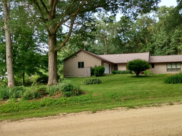 (undisclosed Address), Platteville, WI 53818