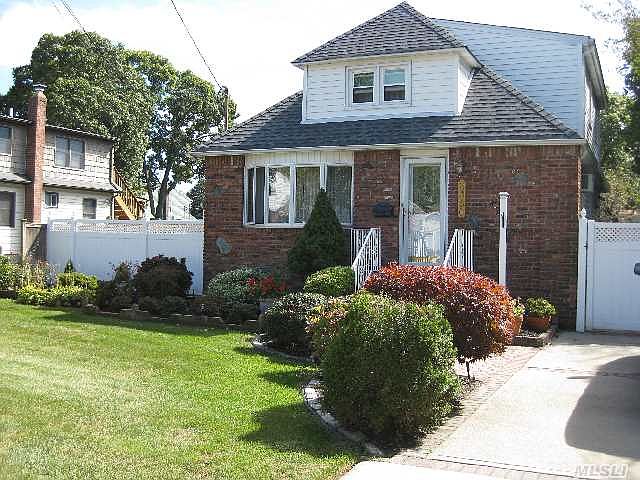 1st image of 2350 Kenmore St