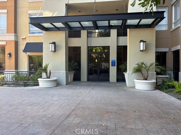24535 Town Center Dr APT 6210, Santa Clarita, CA 91355