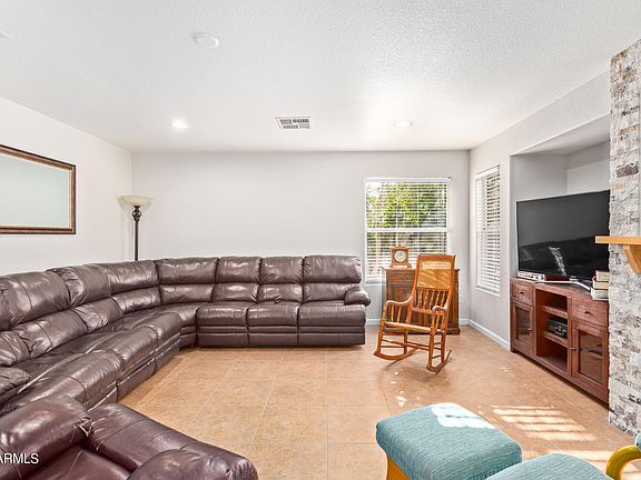 5th image of 4504 E HOPI Avenue