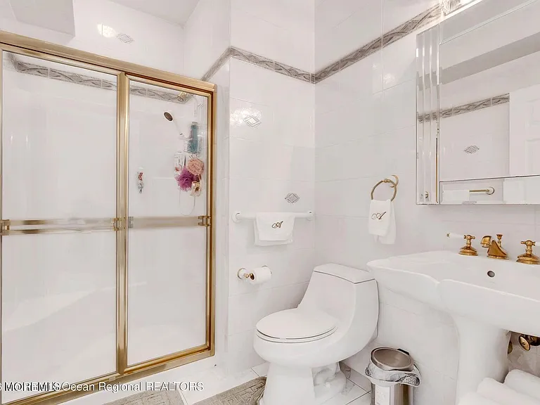 7 Mackenzie Rd — Photo 21