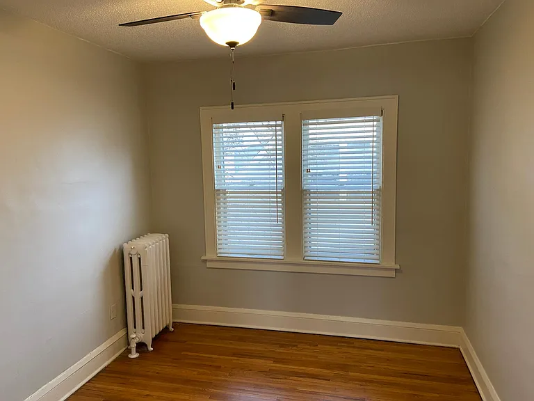 307 Vincent Ave N #2 — Photo 9
