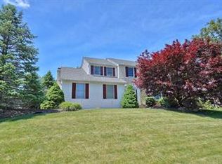 5065 Faith Cir, Allentown, PA 18106