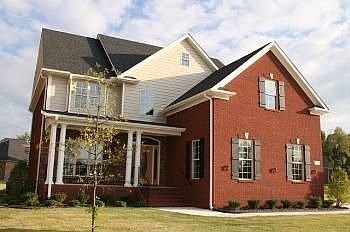 4th image of 171 Rainbow Glen Cir