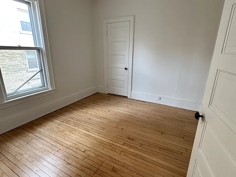 1522 N Farwell Ave #1522 — Photo 20