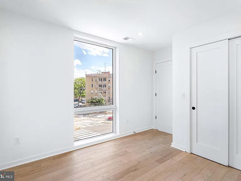 1522 Rhode Ave NE #401 — Photo 16