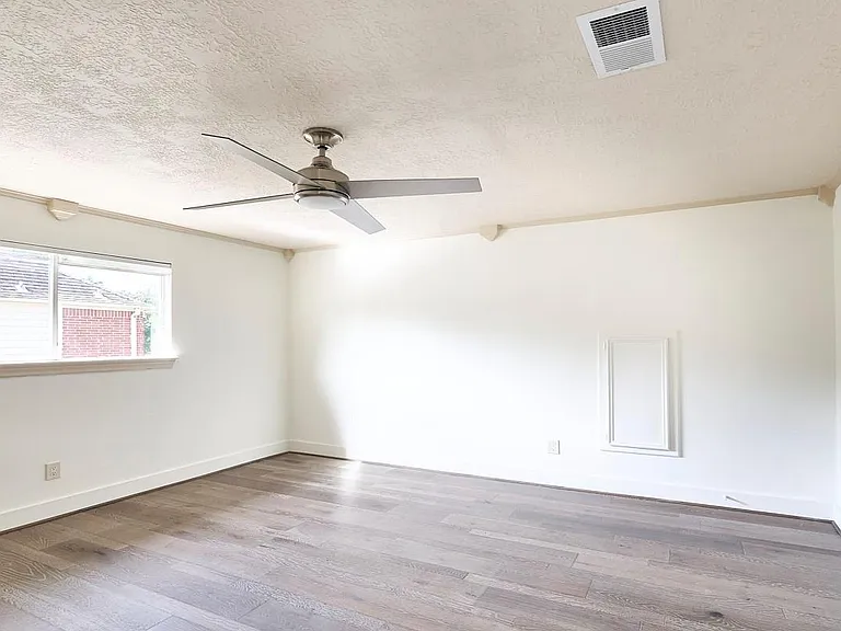 17210 Chagall Ln — Photo 27