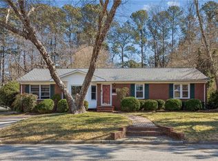 112 Hermitage Rd, Newport News, VA