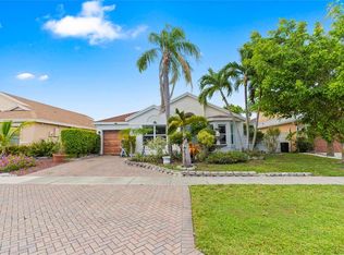 9381 Aegean Dr, Boca Raton, FL 33496