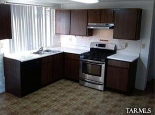 2825 W San Paulus Rd, Tucson, AZ 85746