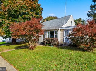 225 N Main St, Manchester, PA 17345