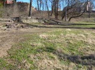 209 Oakwood Rd, Charleston, WV 25314