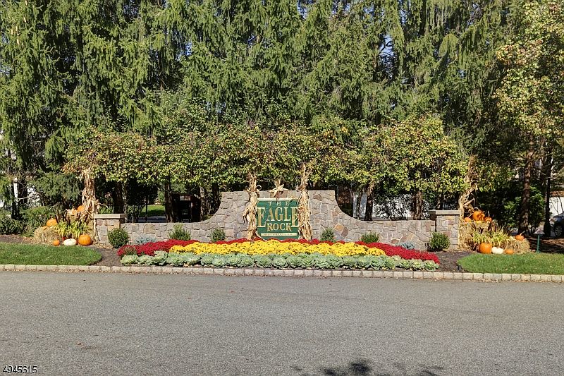 1st image of 40 KENT DR C0152
