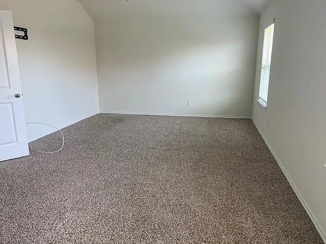 814 Rustic Meadows Trl — Photo 9