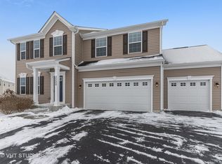 3300 Monterey Ln, Waukegan, IL