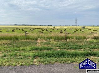 2110 Riverview Rd, Riverton, WY 82501