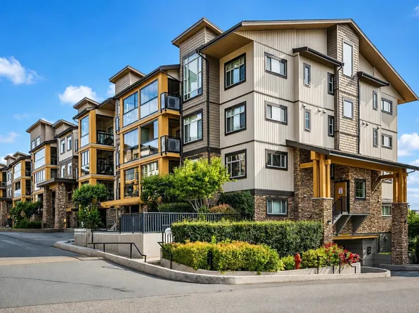12655 190a St #403, Pitt Meadows, BC V3Y 0E9