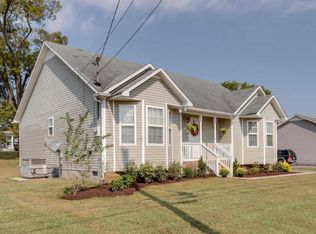 2145 Hollandale Cir, Columbia, TN 38401