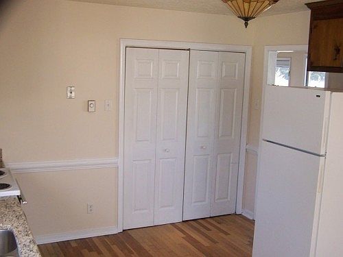 4th image of 1425 Maryland Ave