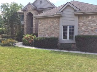 5190 Warwick Woods Trl, Grand Blanc, MI 48439