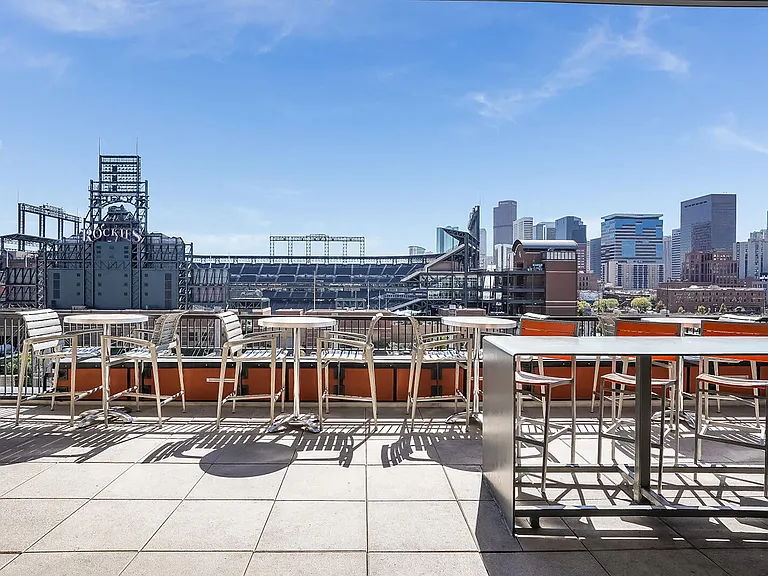 Top floor grilling and entertaining space