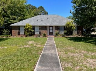 3101 Jamestown Rd, Hattiesburg, MS 39402