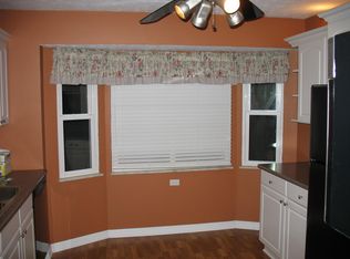 2194 Brown Rd, Lakewood, OH