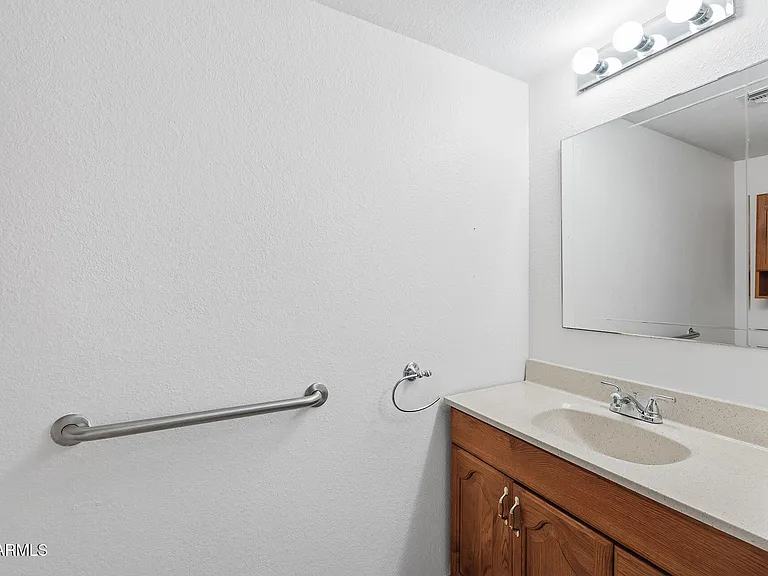 5704 E Aire Libre Ave #1048 — Photo 4