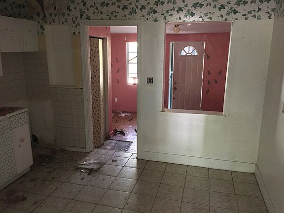 5th image of 1728 Central Ave