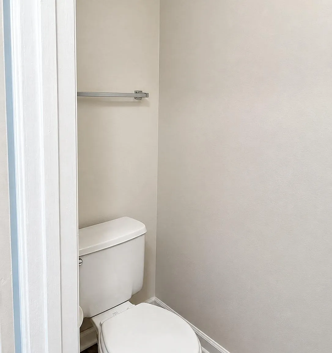3 bed, 2.5 bath, 1448 sqft, $2,600 — Photo 4