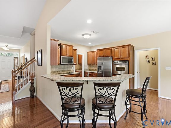 4th image of 6316 Cookes Farm Dr