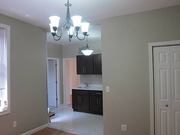 1st image of 2827 37th St APT 1