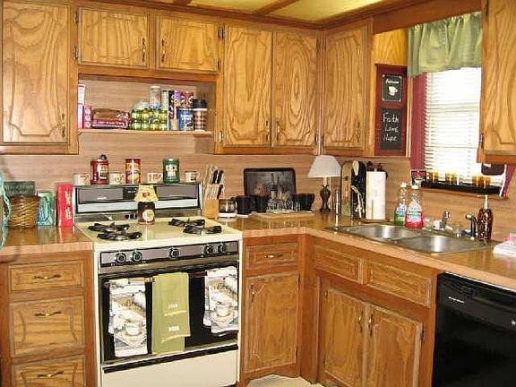3rd image of 4648 SE 21st St #Del