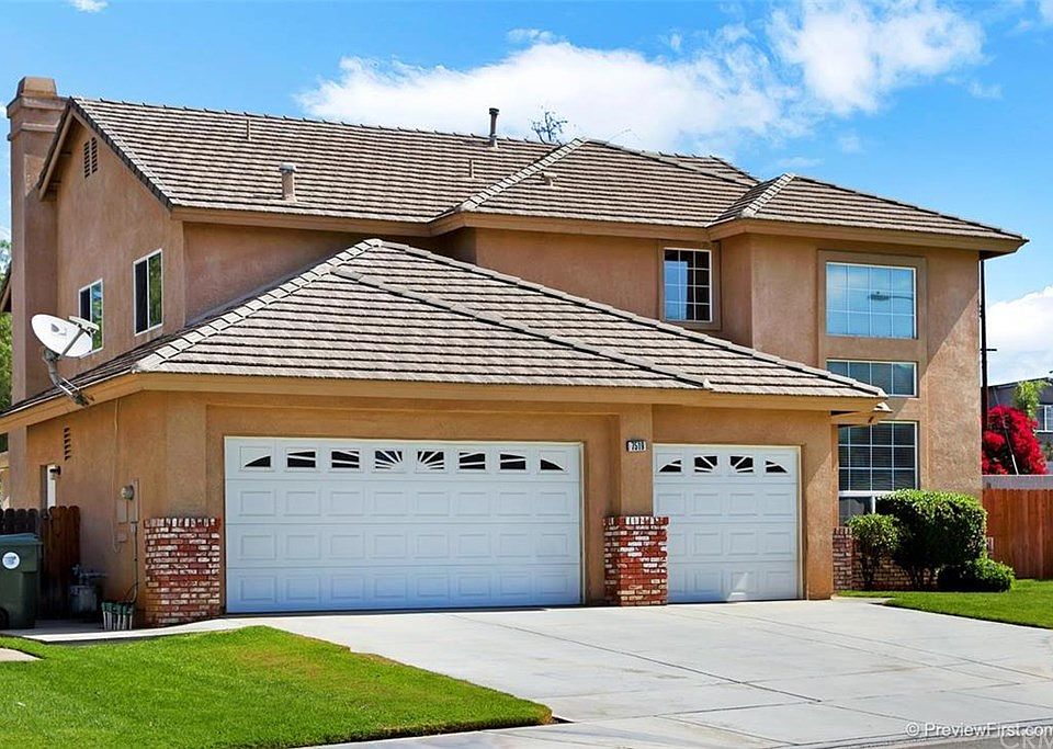 1st image of 7519 River Glen Dr