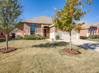 522 Trailblazer Rd, Forney, TX 75126