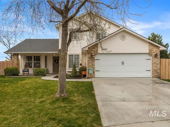 323 S Buttercup Ct, Nampa, ID 83687