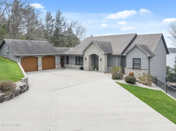 18028 Bayview Ln, Rocky Mount, MO 65072